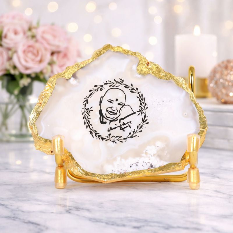 Ivory Glow Guru Ji Agate Stand