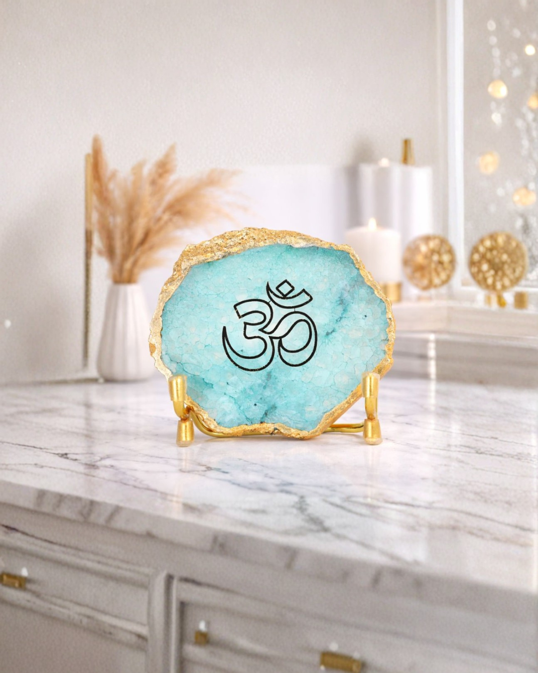 Aqua Om Agate Stand