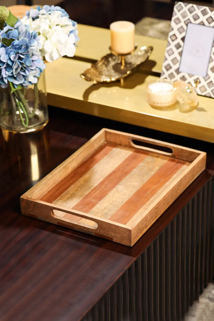 Nature's Touch Wooden Tray