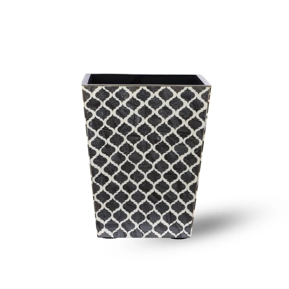 Grey Lattice Resin Dustbin