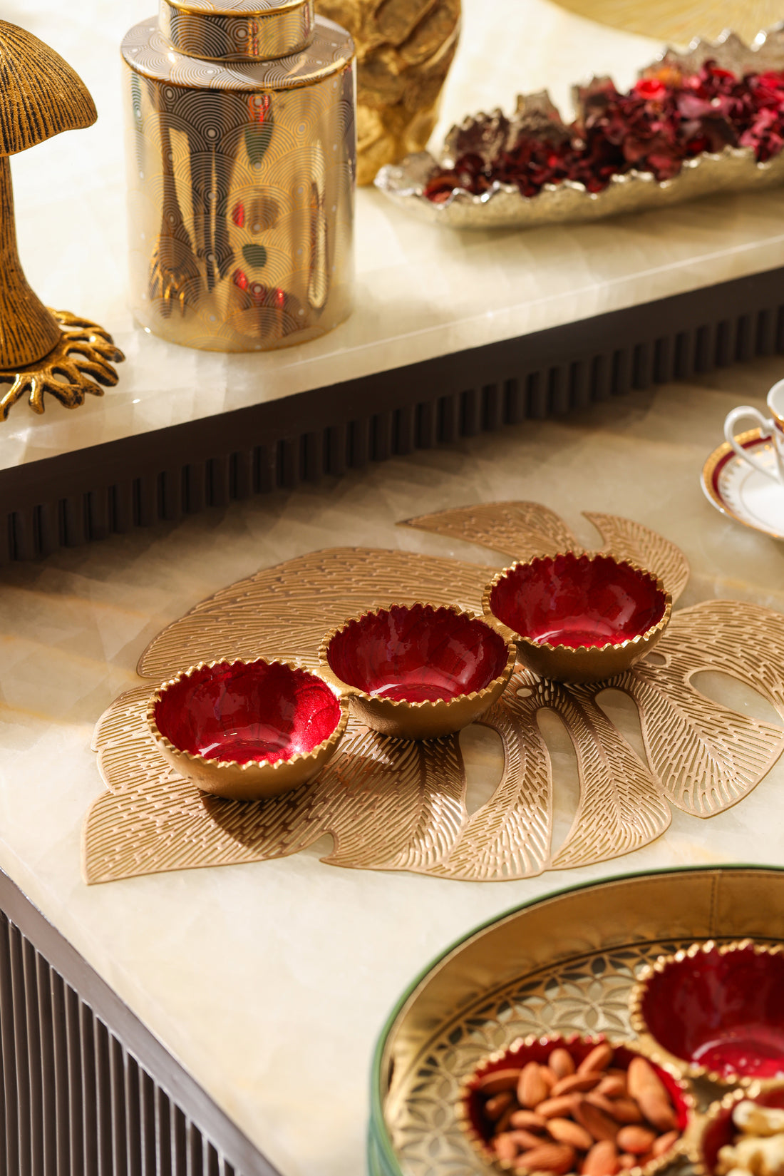 Rustic red ripple serving bowl set for table decor and dining use by Parami